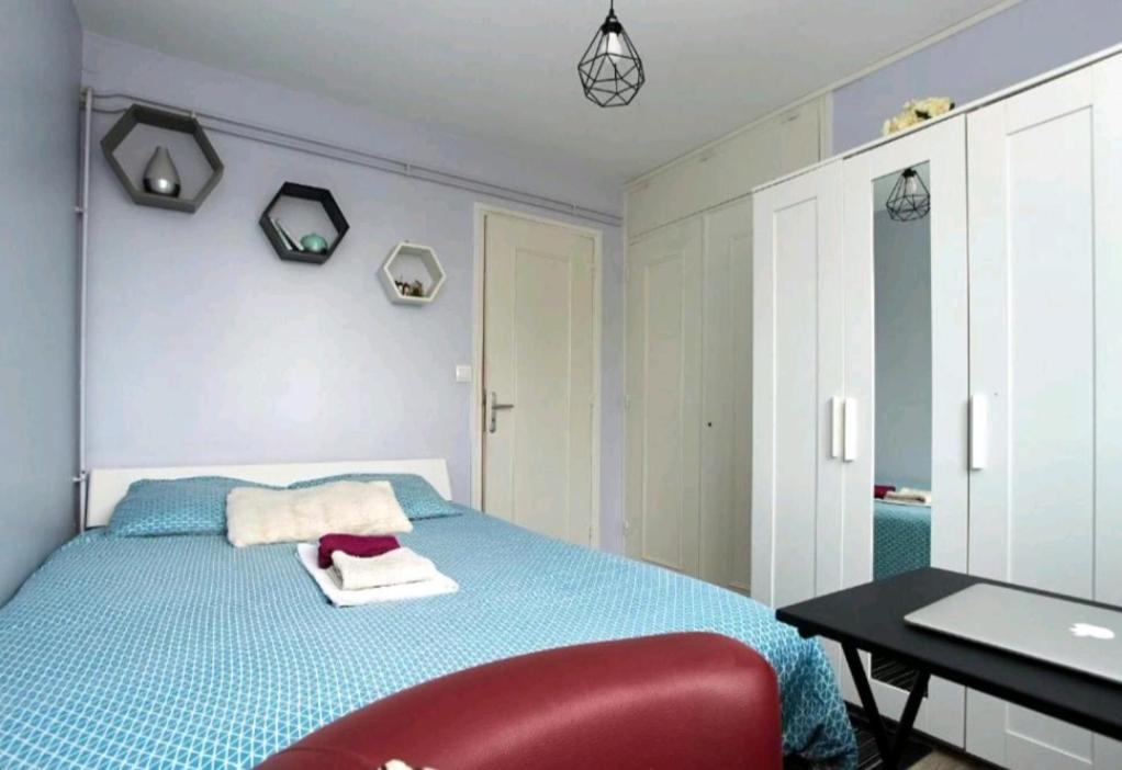 Chambres A Louer Dans Appartement Balcon - Wifi - Parking Gratuit Νεβέρ Εξωτερικό φωτογραφία