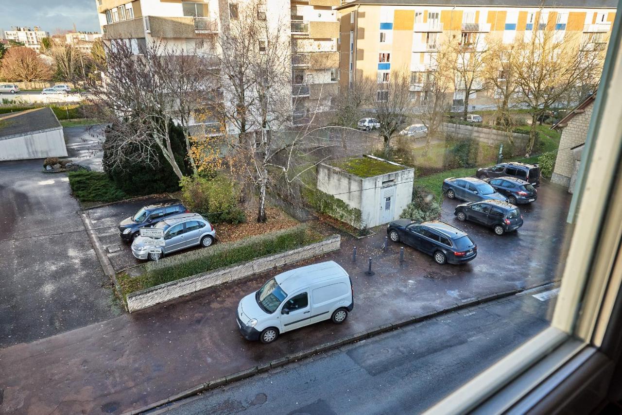 Chambres A Louer Dans Appartement Balcon - Wifi - Parking Gratuit Νεβέρ Εξωτερικό φωτογραφία
